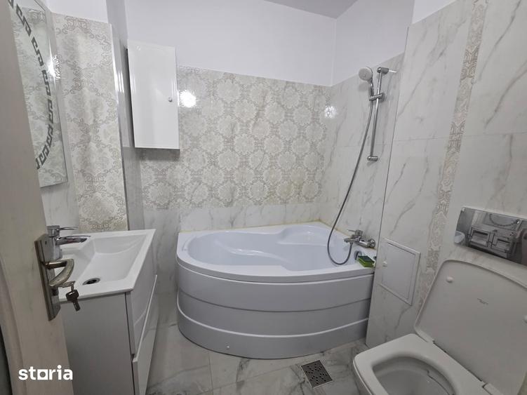 Apartament de vanzare, 3 camere, decomandat, 88 mp, Dacia - 12
