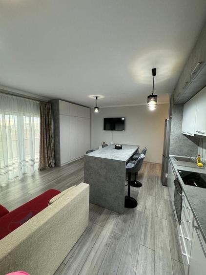Apartament cu 2 camere decomandat în Torontalului