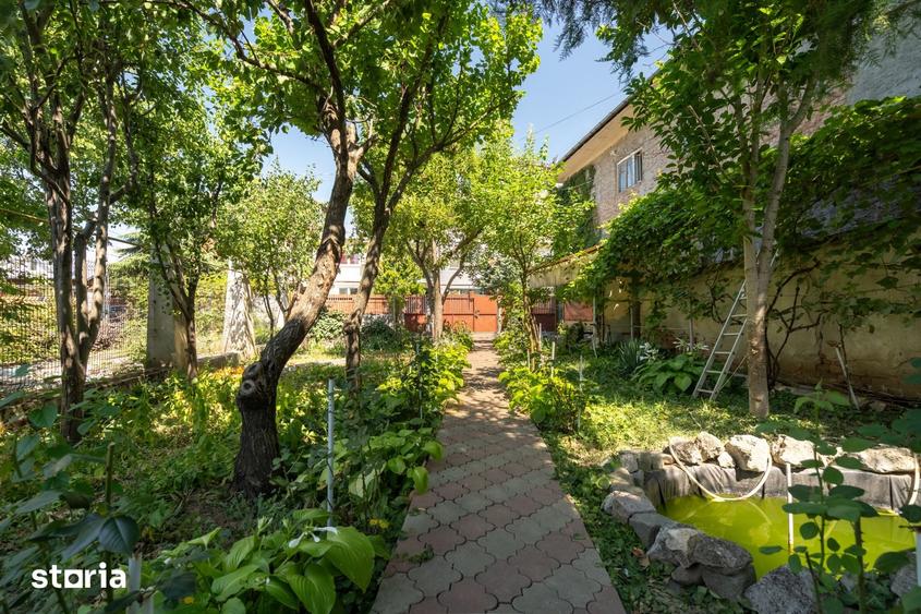 Casă cu 6 camere cu Teren 380 Mp în Berceni