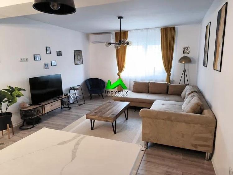 Casă individuală cu 4 camere cu Canalizare în Șura Mare