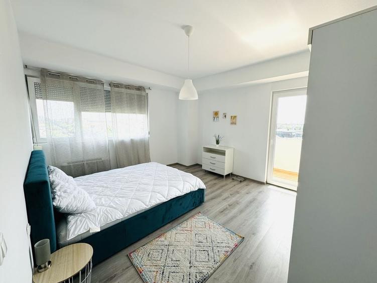 Apartament cu 2 camere decomandat, mobilat în Torontalului