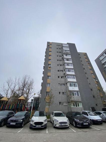 Apartament cu 2 camere decomandat în Zahana