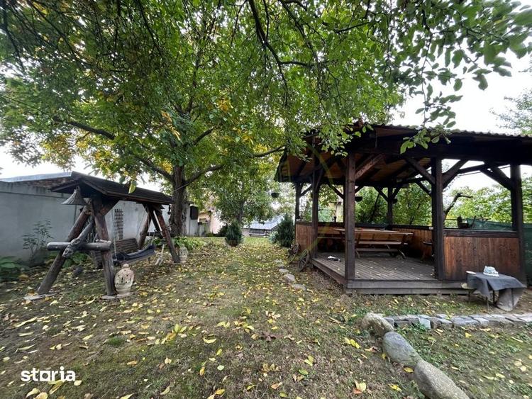 Teren de 900 mp, în Brestei