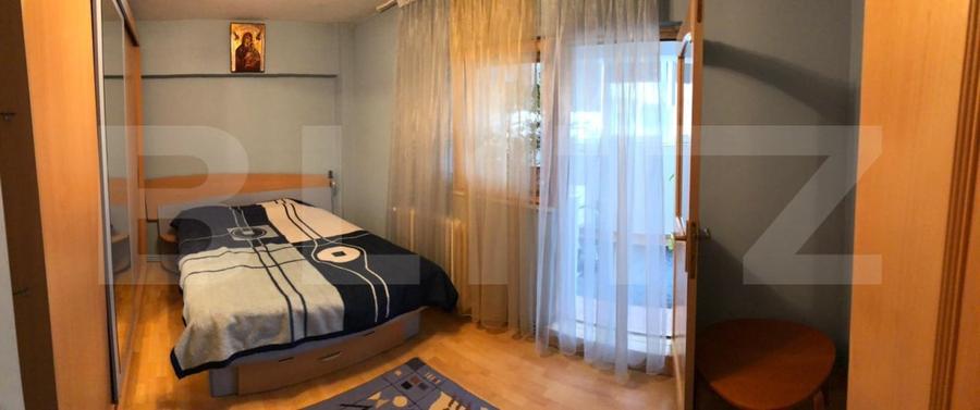 Apartament cu 4 camere decomandat, mobilat în Nicolina
