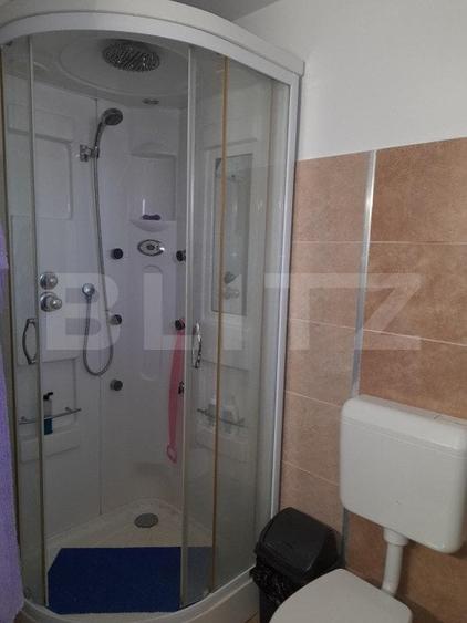 Casă individuală cu 6 camere cu Canalizare în Dârste