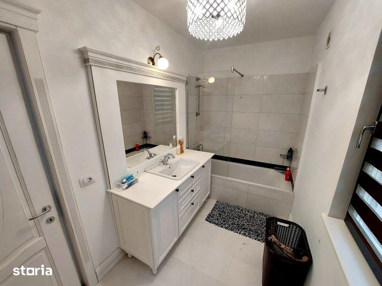 Casă cu 3 camere cu Teren 1341 Mp în Răzvad