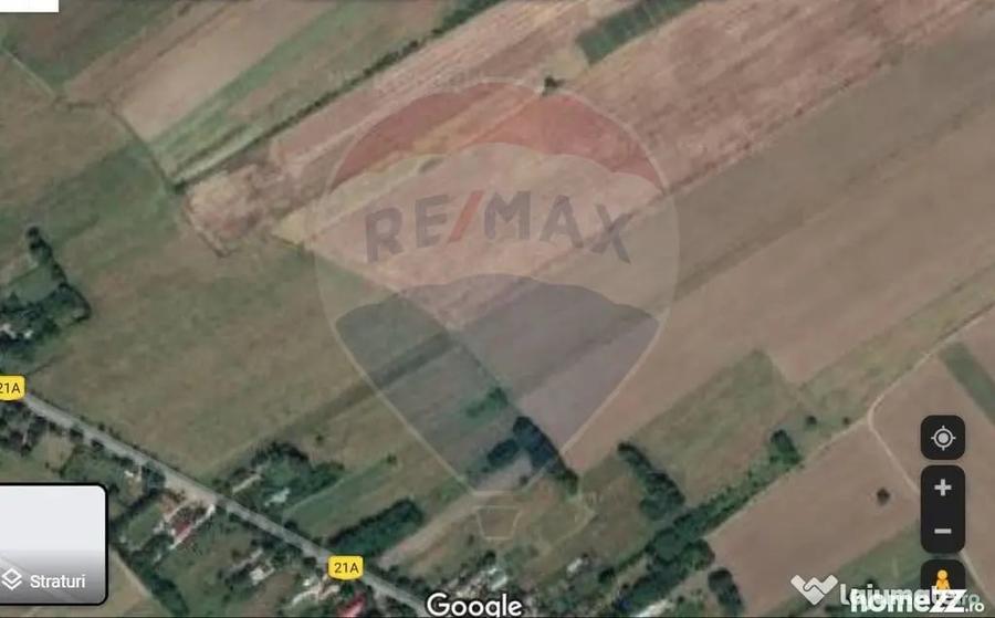 Teren de 22269 mp, în Nuci