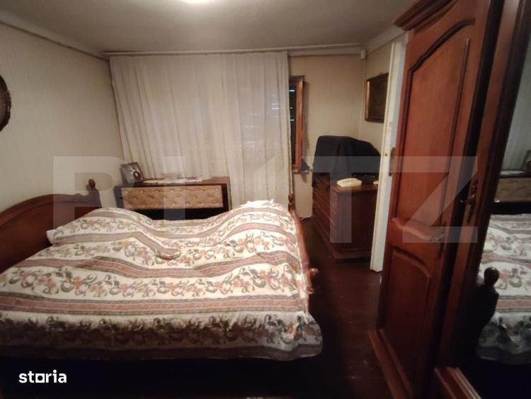 Casă cu 4 camere în Ungureni