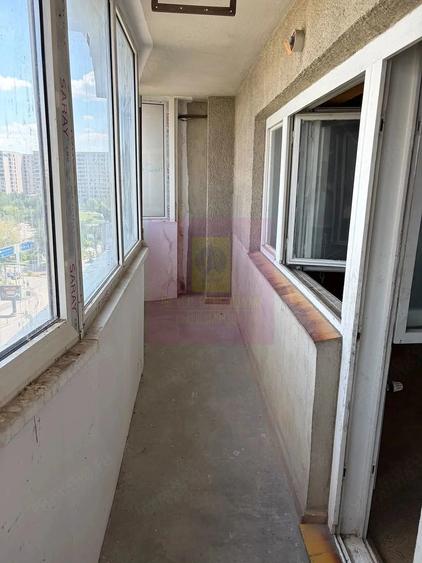 Apartament cu 4 camere decomandat în Lujerului