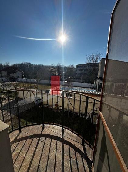 Casă individuală cu 5 camere cu Canalizare în Dudu