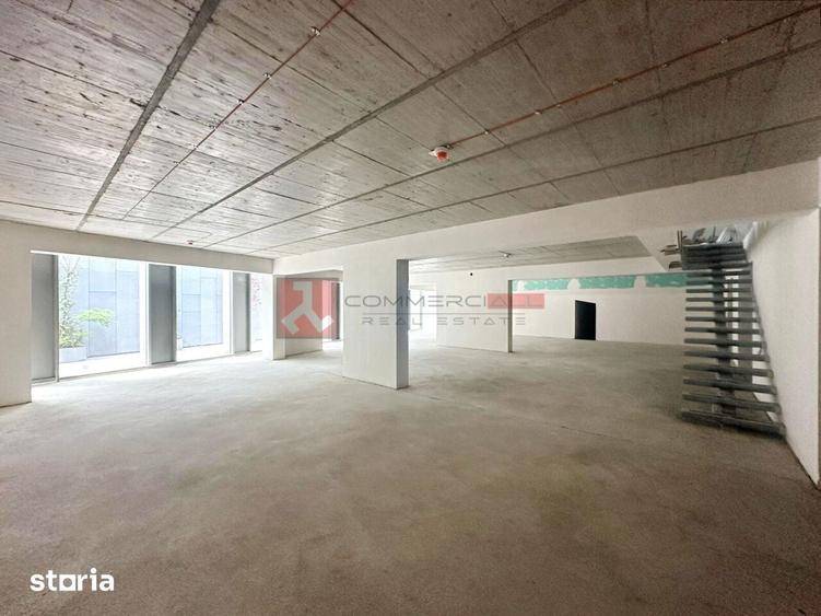 Spațiu comercial, de 219 mp, în Central