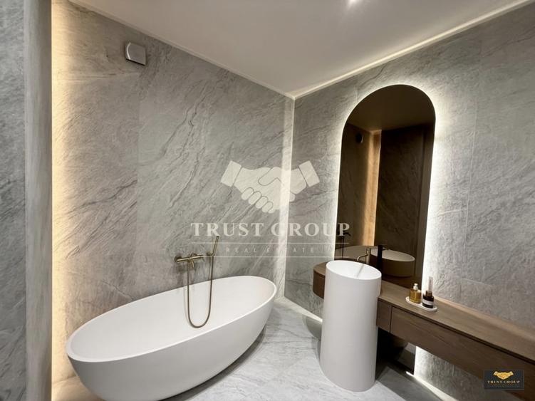 Apartament cu 3 camere decomandat, mobilat în P-ța Unirii