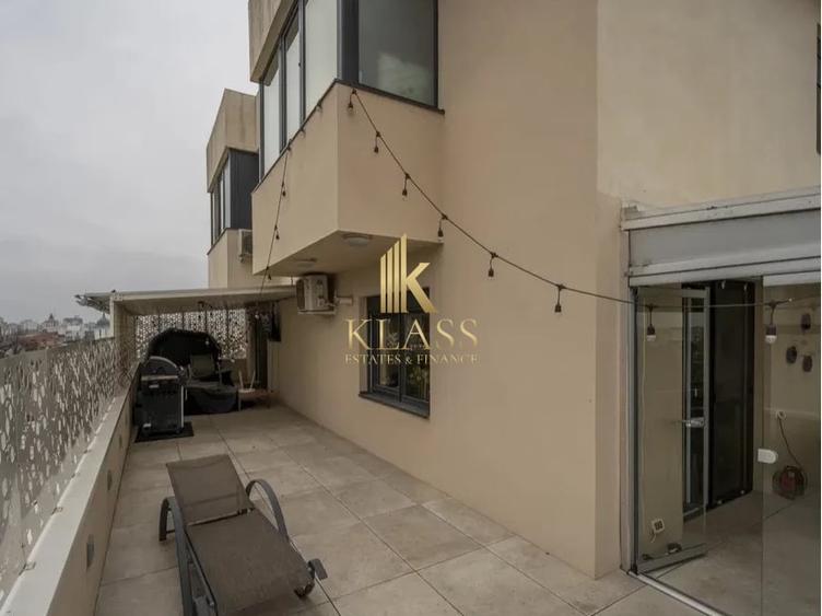 Apartament cu 4 camere decomandat, mobilat în Iancului