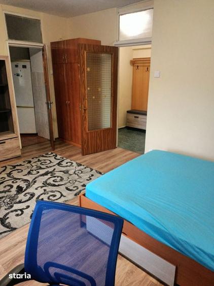 Garsonieră decomandată în Gară