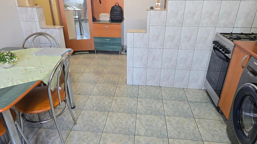 Vand apartament 2 camere in Deva, zona Crinilor, mobilat - 6