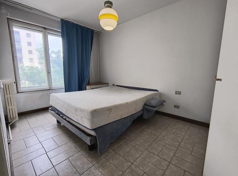 Apartament cu 2 camere semidecomandat în Magheru