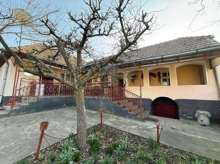 Casă cu 3 camere în Hărănglab