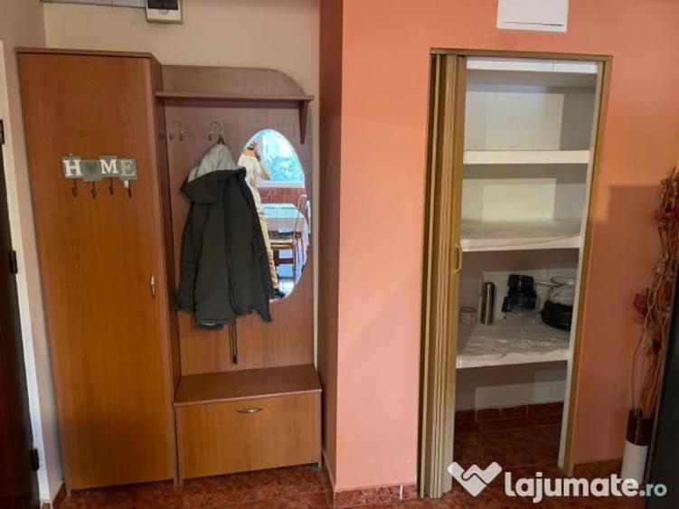 Apartament cu 2 camere decomandat în Cornitoiu