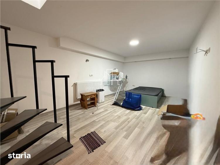 Apartament cu 2 camere în 22 Decembrie 1989
