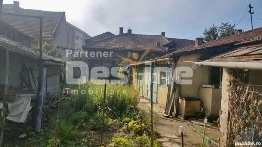 Casă individuală cu 3 camere cu Canalizare în Simeria