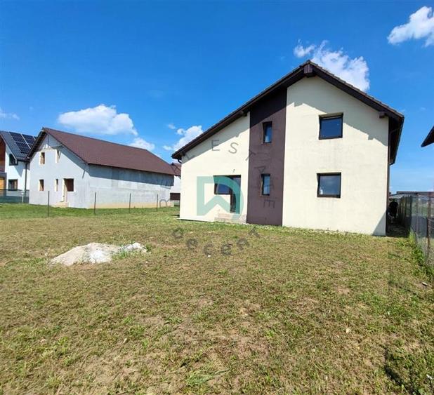 Casă individuală cu 5 camere cu Teren 520 Mp în Bod