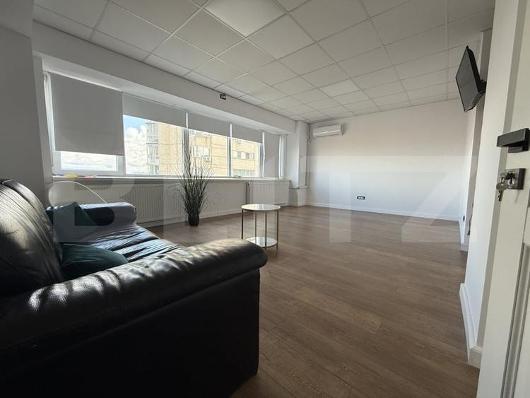 Apartament cu 2 camere decomandat în Centrul Civic
