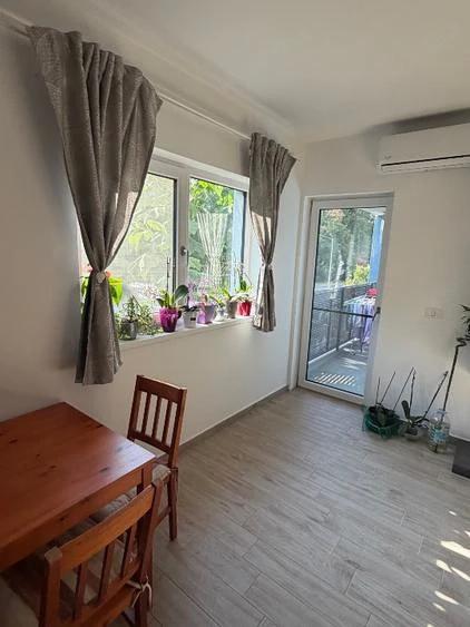 Apartament cu 2 camere decomandat în Ghiroda