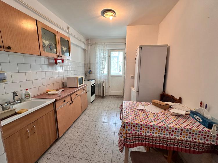 Apartament cu 2 camere decomandat în 9 Mai