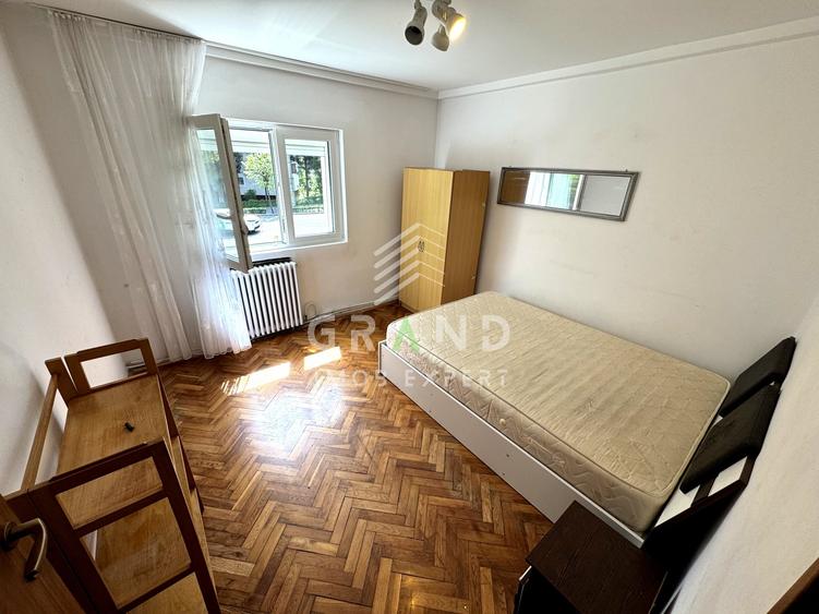 Apartament cu 3 camere decomandat, mobilat în Zorilor
