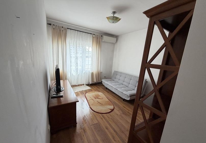 Apartament cu 2 camere, mobilat în Decebal