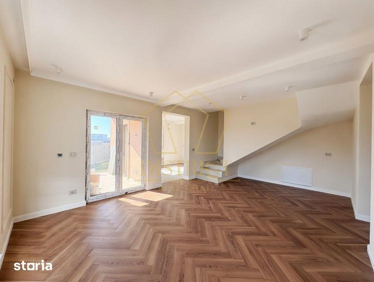 Casă cu 5 camere cu Teren 420 Mp în Blașcovici