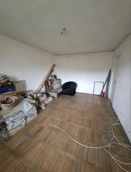 Apartament cu 4 camere decomandat în Luncă