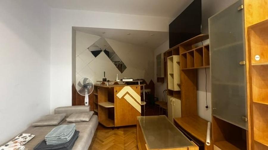 Apartament cu 2 camere decomandat în Universitate