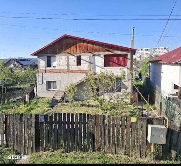 Casă cu 3 camere cu Teren 90 Mp în Galata