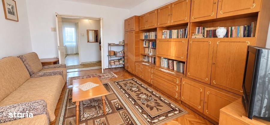 Apartament cu 3 camere în Tudor