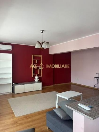 Apartament cu 2 camere semidecomandat, mobilat în Jiului