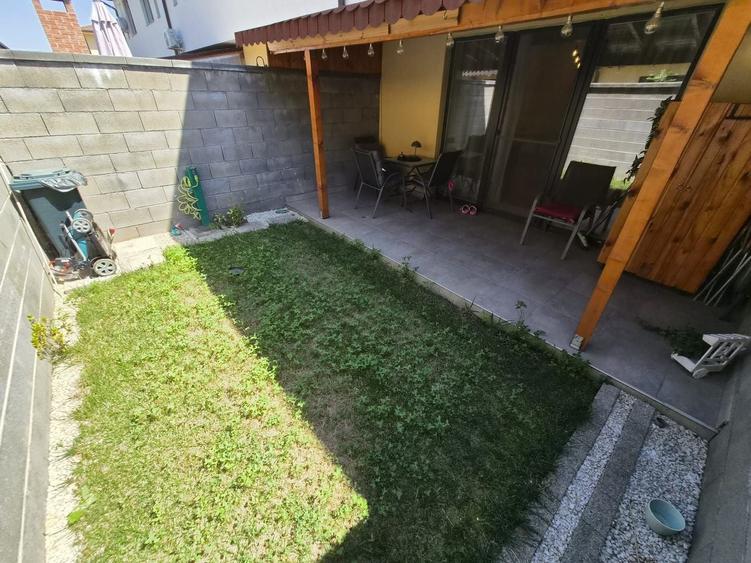 Apartament cu 3 camere decomandat, mobilat în Girocului