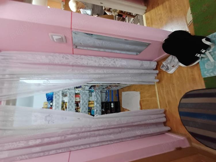 Apartament cu 3 camere decomandat în Micro 38
