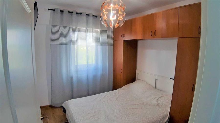 Apartament cu 2 camere semidecomandat în Bucium