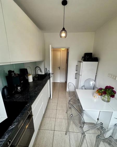 Apartament cu 2 camere semidecomandat, mobilat în Grigorescu