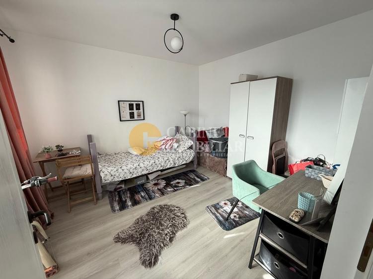 Apartament cu 2 camere nedecomandat, mobilat în Podu Roș