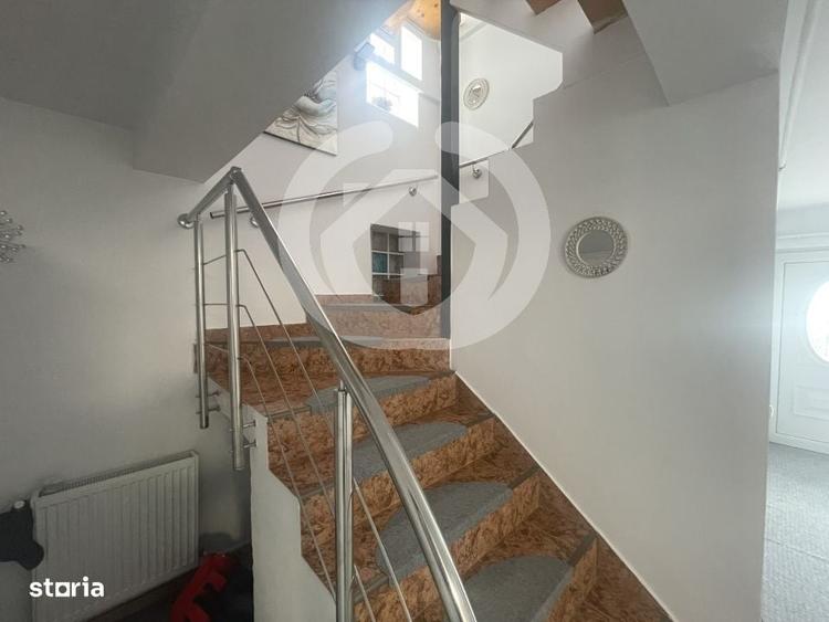 Casă cu 4 camere cu Teren 120 Mp în Central