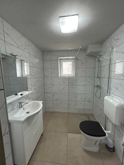 Casă cu 2 camere în Central