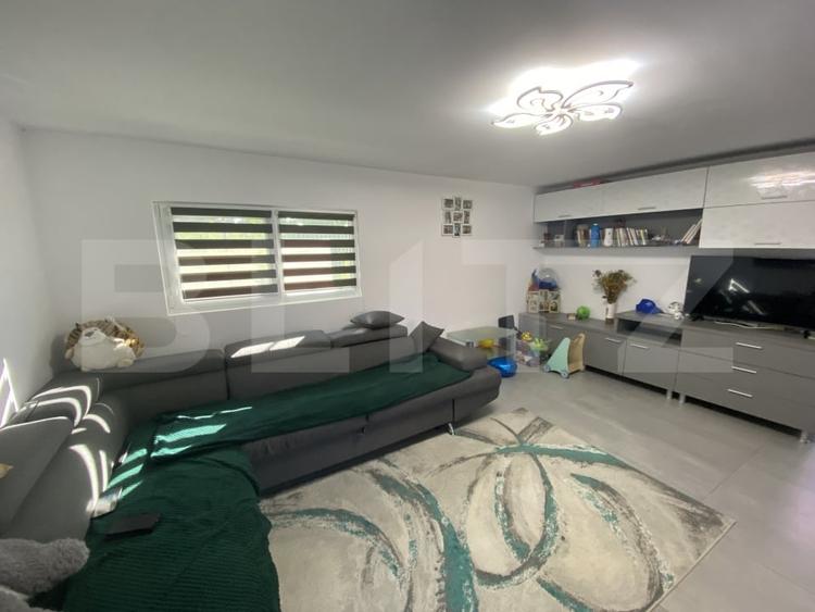 Casă individuală cu 5 camere cu Teren 1500 Mp în Popeni