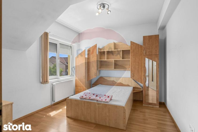 Apartament cu 3 camere de inchiriat 125 mp - zona Gradi?te - 10