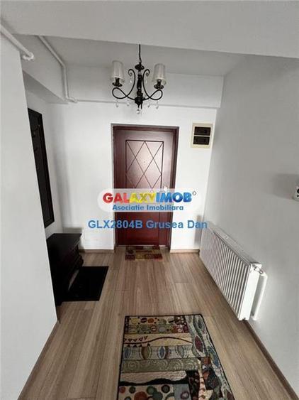 Apartament cu 3 camere decomandat, mobilat în Central
