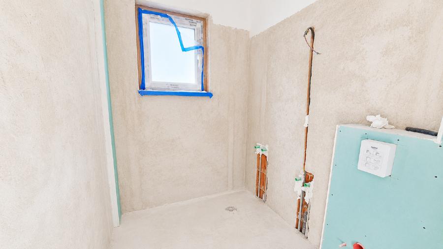 Apartament cu 3 camere decomandat în 1 Mai