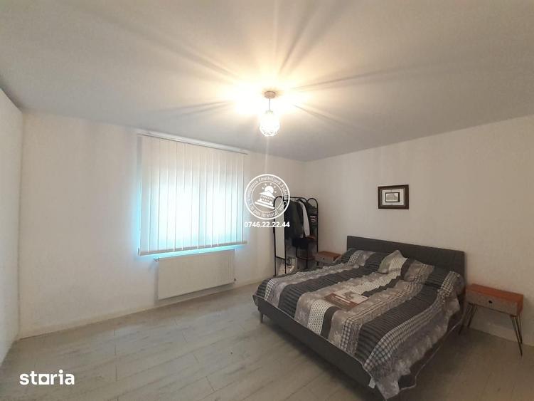 Casă cu 5 camere cu Teren 400 Mp în Lețcani
