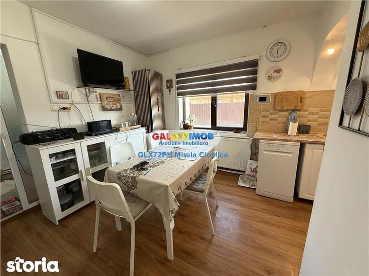 Casă cu 3 camere cu Teren 1093 Mp în Central