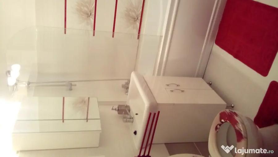 Apartament cu 2 camere decomandat în Calea Dumbrăvii